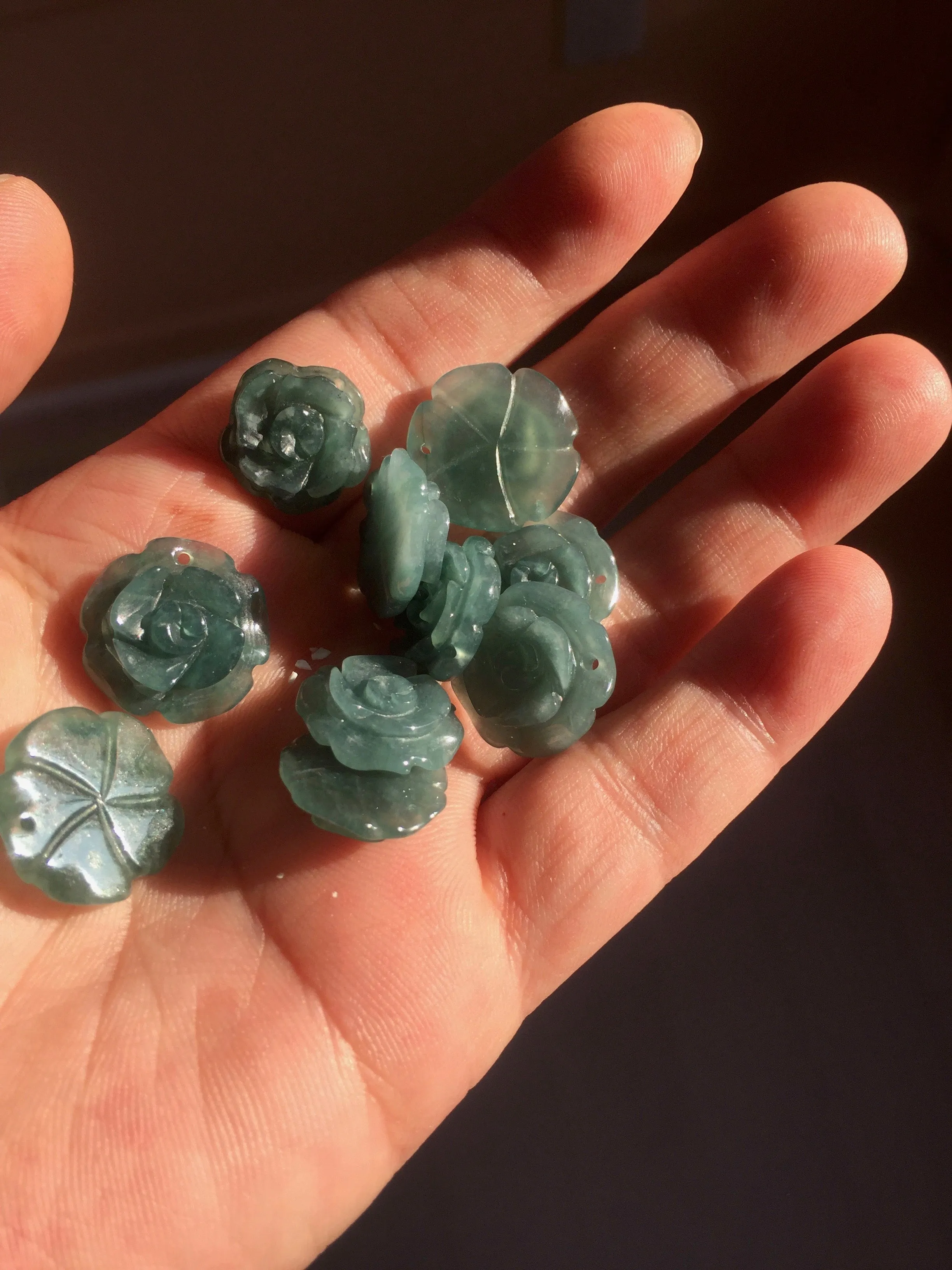 100% Natural blue green gray Guatemala jadeite Jade flower pendant group AR113