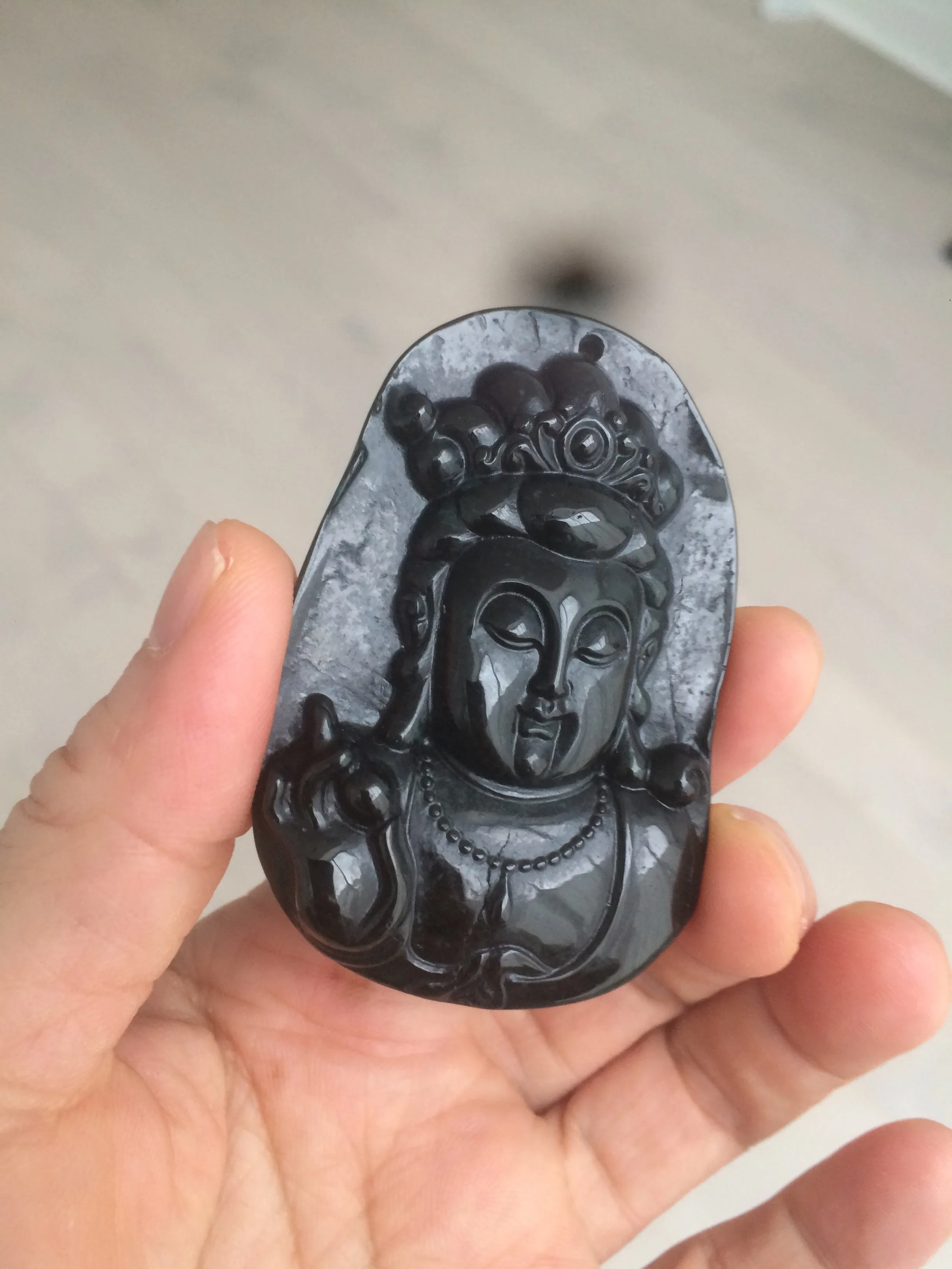 100% Natural type A black jadeite jade(墨翠， mocui) Guanyin pendant BG31-2