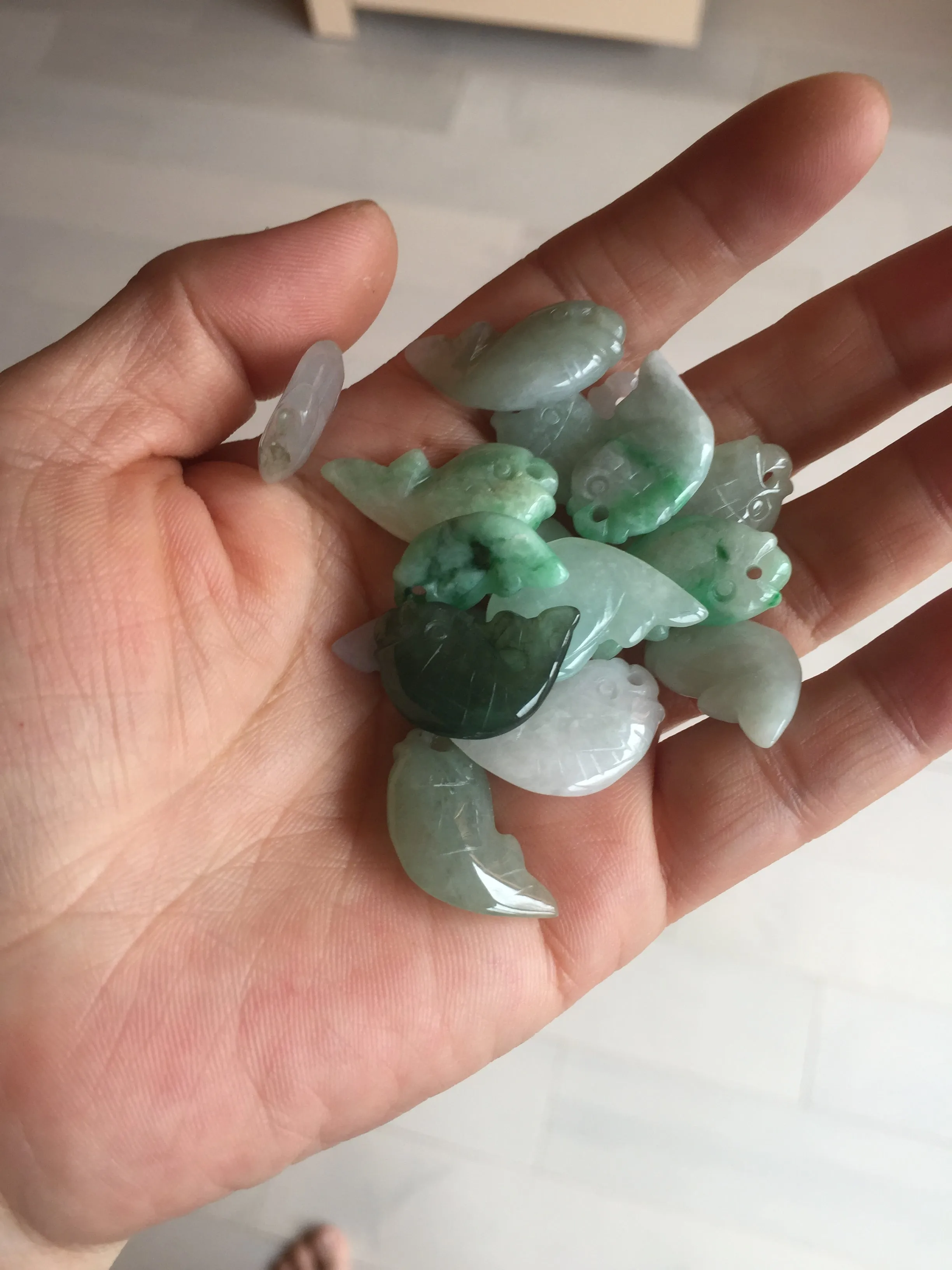 100% Natural type A clear/ sunny green/ purple jadeite jade 3D fish Pendant BL71