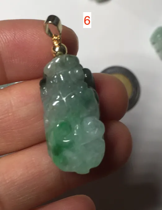 100% natural type A sunny green jadeite jade 3D PiXiu (貔貅) pendant group AX150