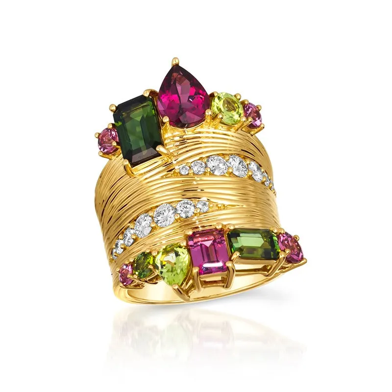 18k Amazonia (buriti) Yellow Gold Ring With 0.56 Cts Vs-Gh Diamonds  And Tourmaline And Peridot And Garnet