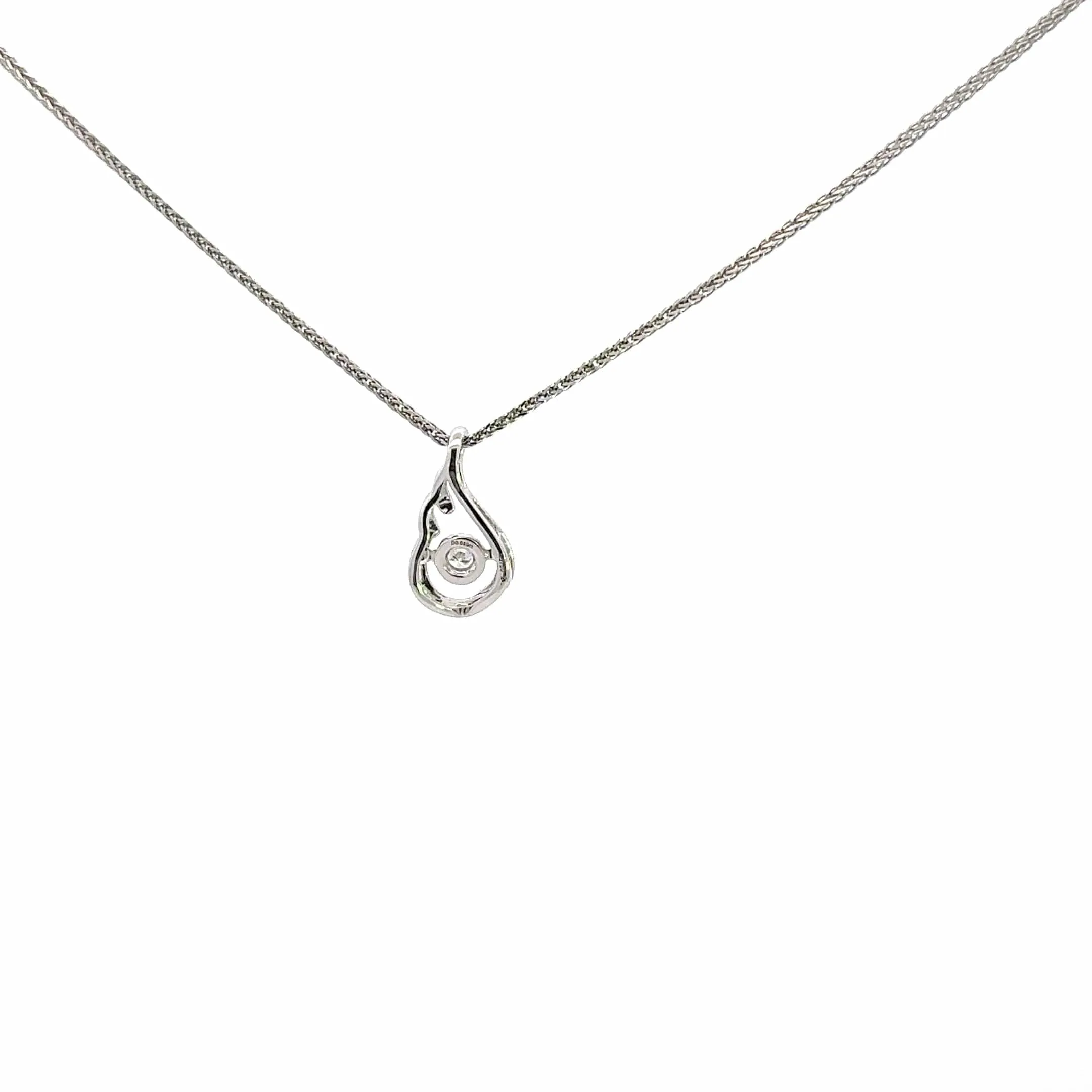 18K White Gold Diamond Pendant Necklace