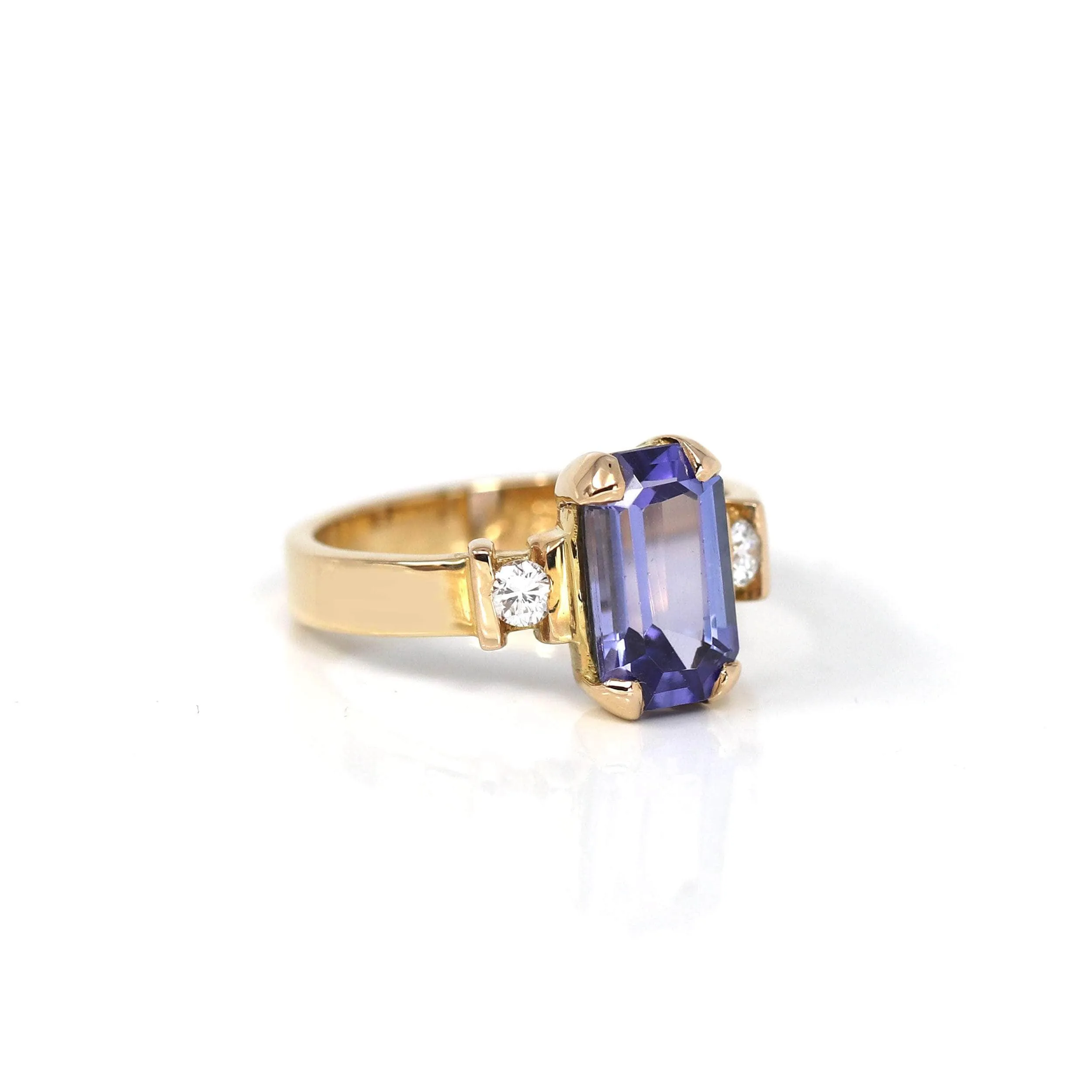 18k Yellow Gold Natural Emerald Cut Tanzanite Diamond Anniversary Ring