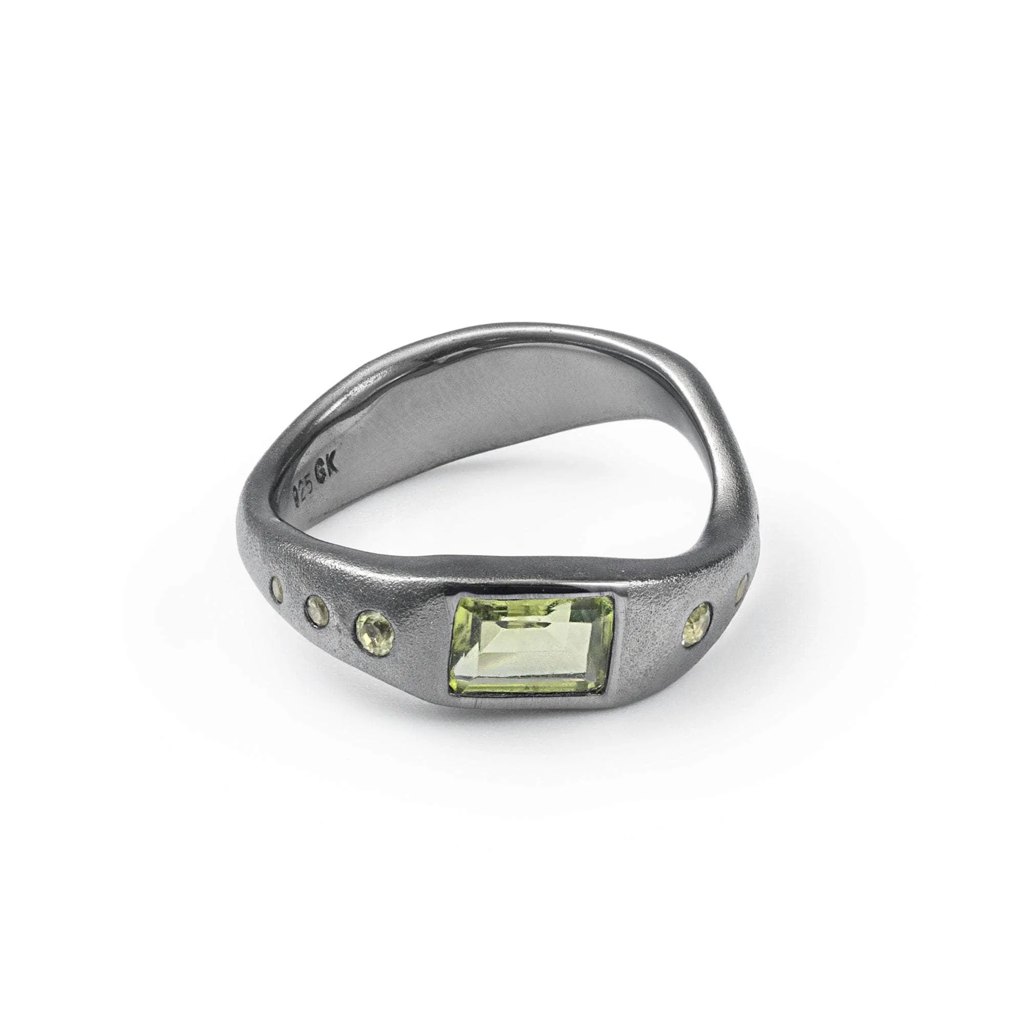 Chun Peridot Ring