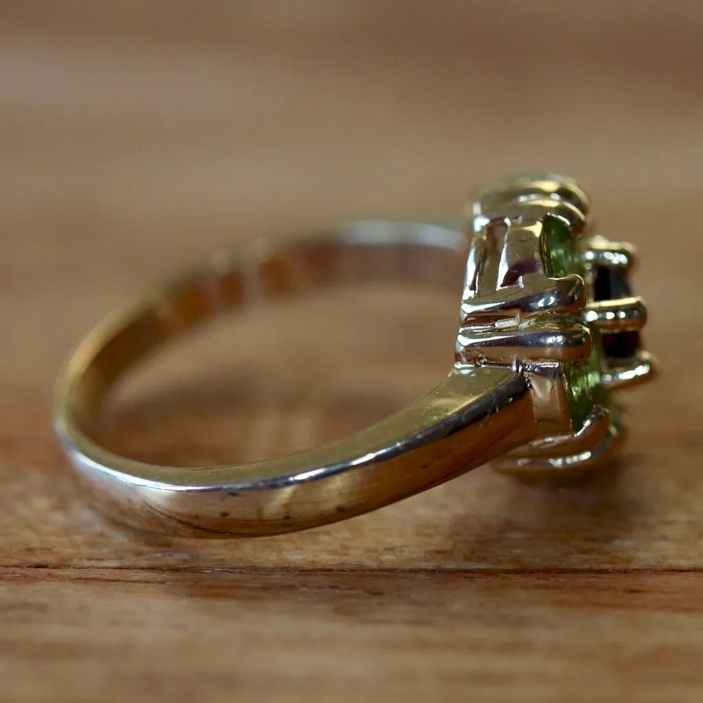 Connemara 14k Gold, Peridot and Cognac Diamond Ring