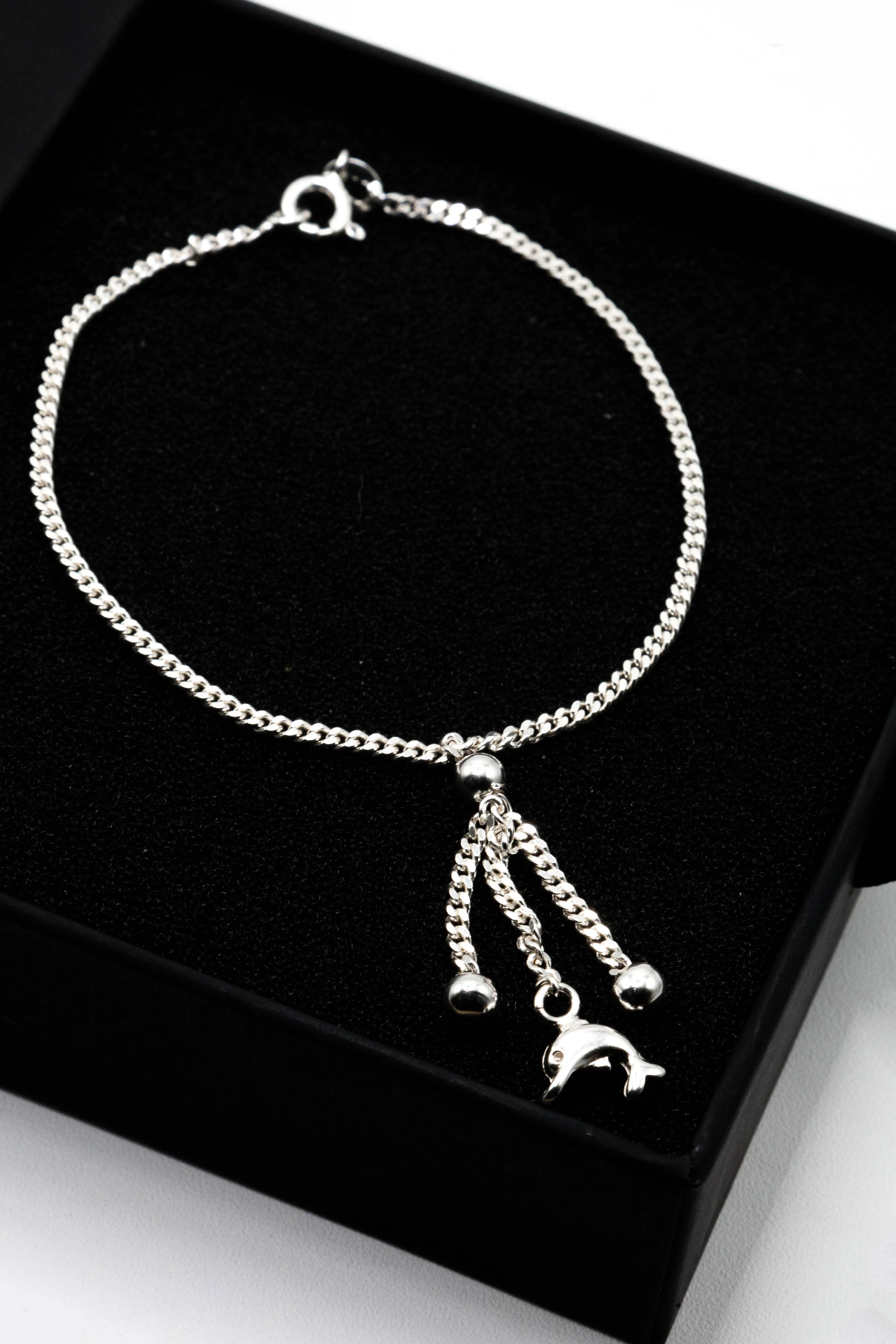 Dangling Dolphine 925 Sterling Silver Charm Bracelet