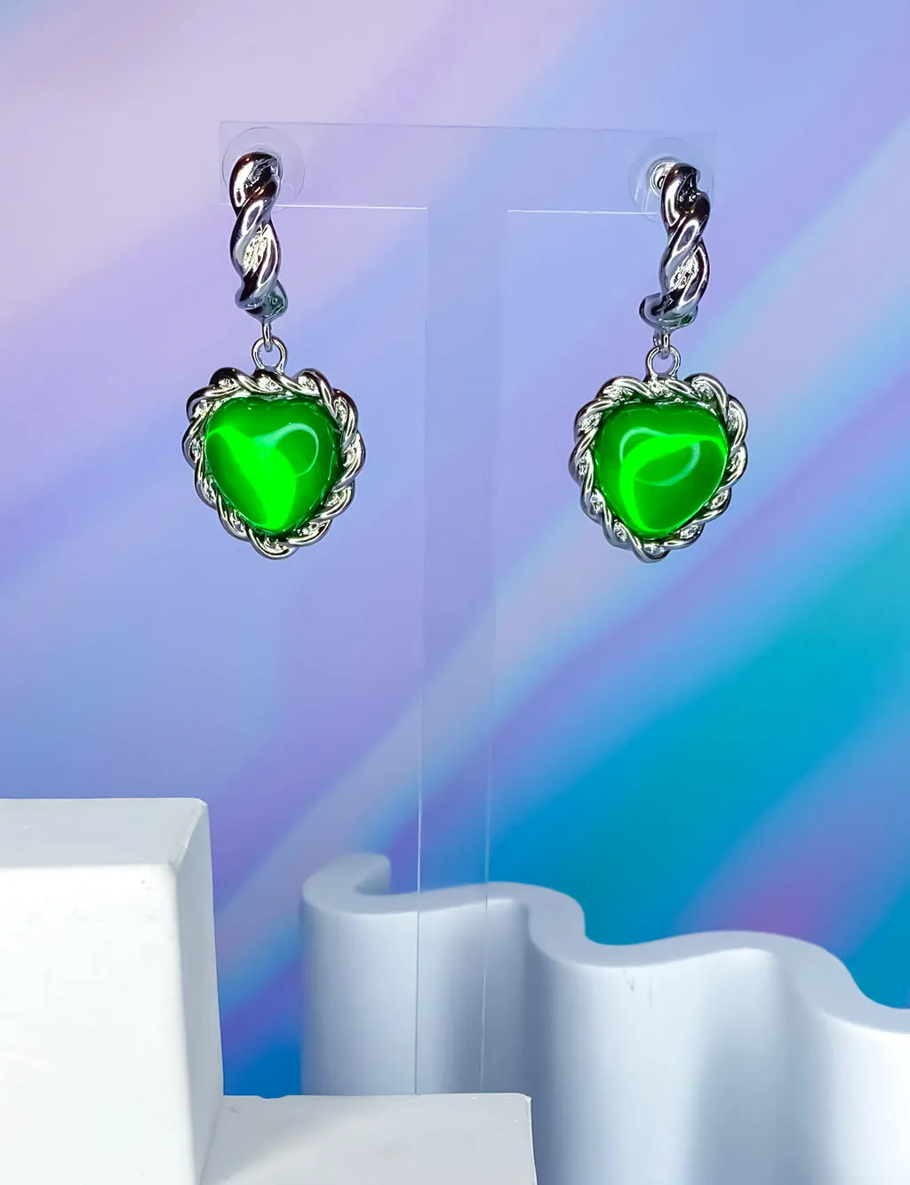 EMERALD HEART EARRINGS