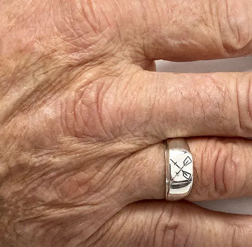 Hand Engraved Crossed Oars Rowing Signet Ring