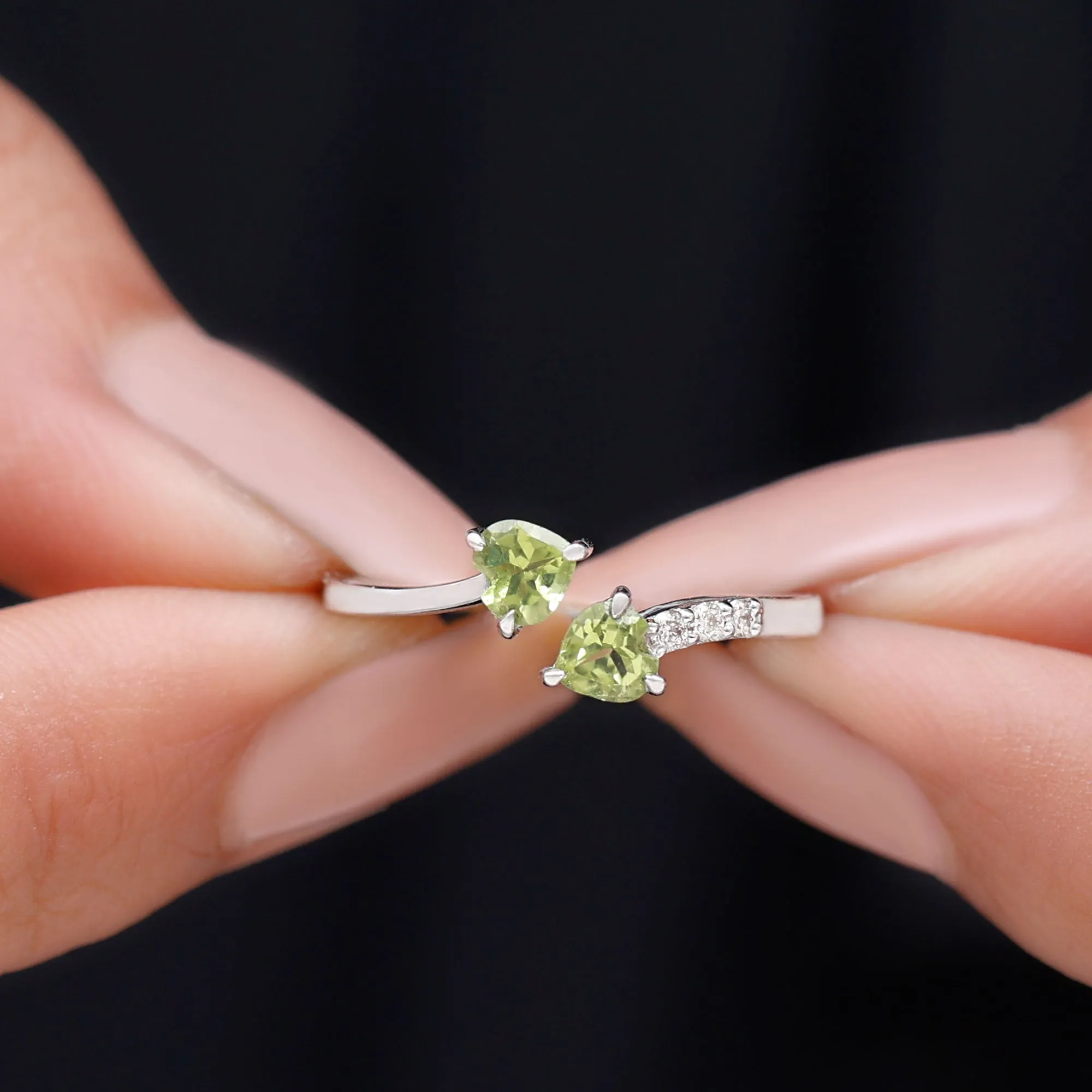 Heart Peridot Promise Ring with Diamond