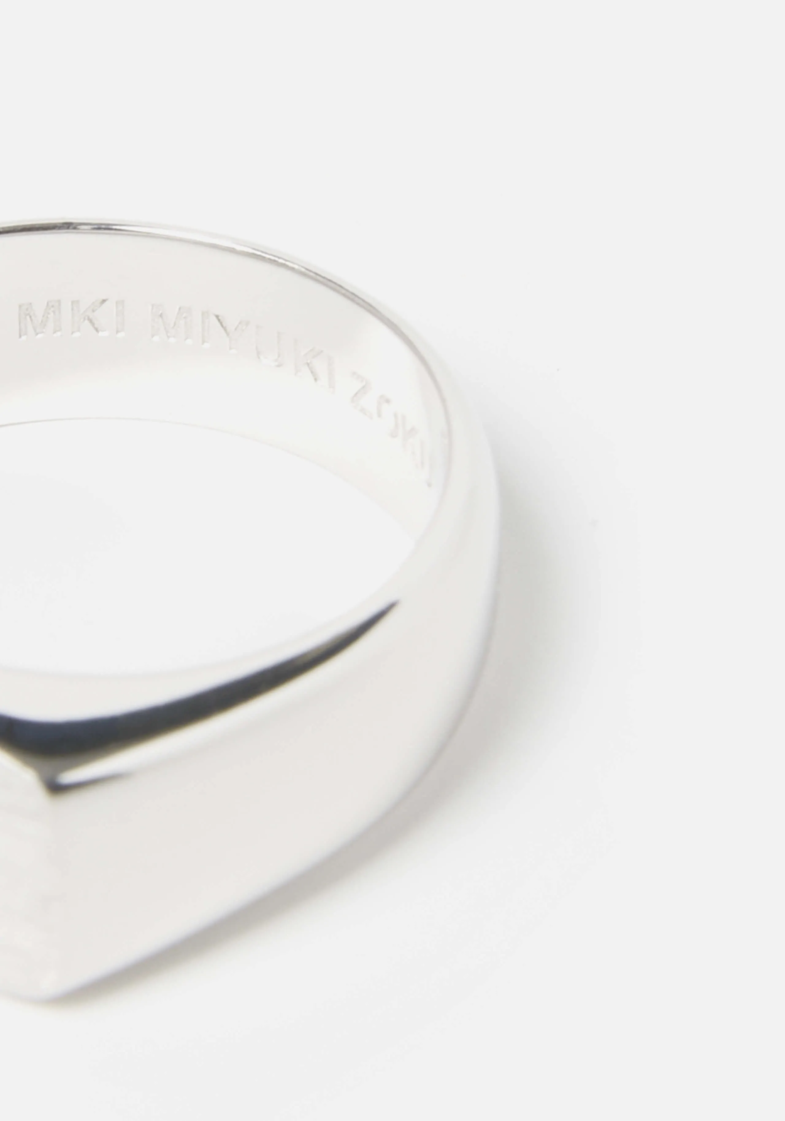 MKI MINI SIGNET RING