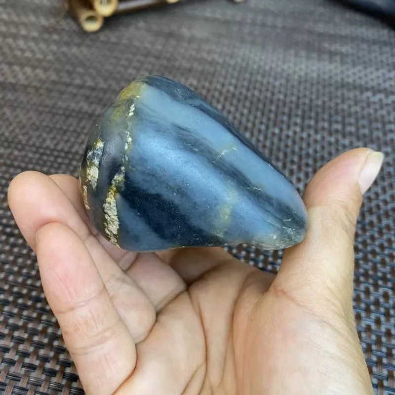 Natural Hetian Jade Rough Nephrite Raw (323g,8.6X6.5X5.0cm)