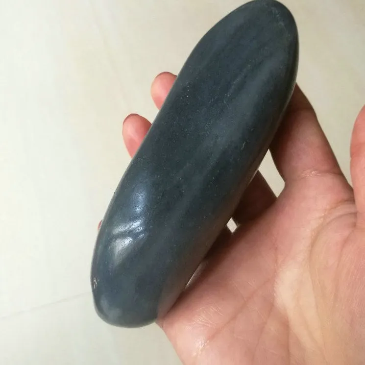 Natural Hetian Jade Rough Nephrite Raw (328g, 13X4X3cm)