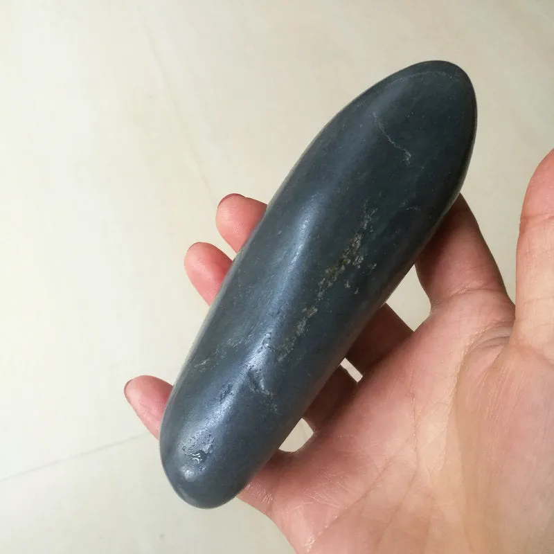 Natural Hetian Jade Rough Nephrite Raw (328g, 13X4X3cm)