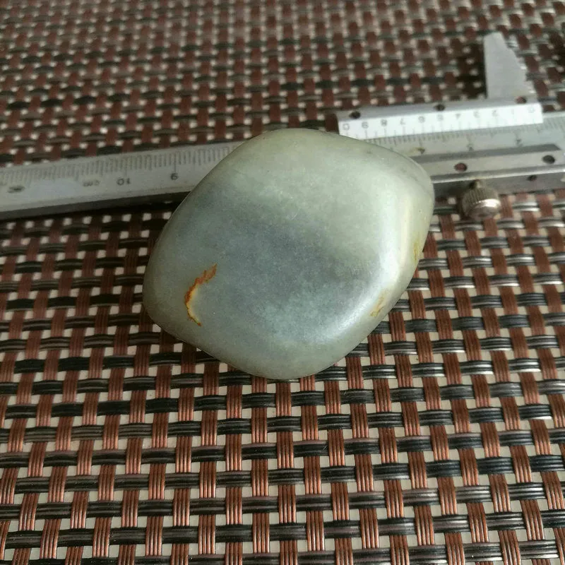 Natural Hetian Jade Rough Nephrite Raw (77g,4.5X4X3cm)