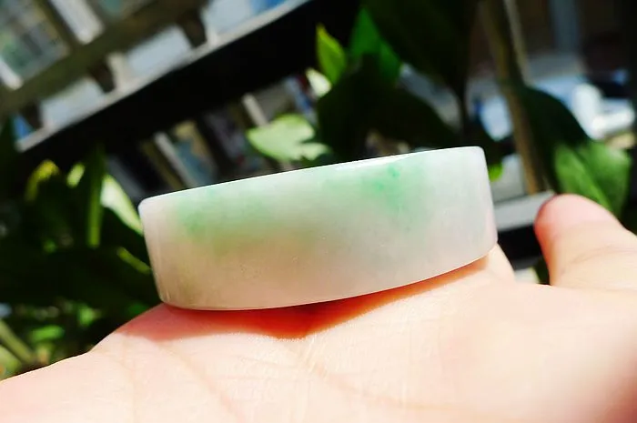 Natural Jade Rough Jadeite Raw (100g,5.24x1.47cm)