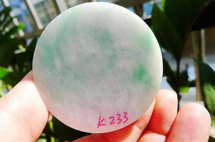 Natural Jade Rough Jadeite Raw (100g,5.24x1.47cm)