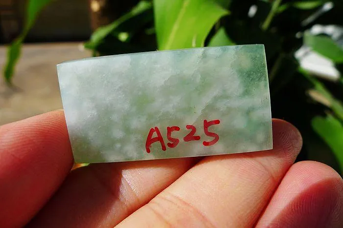 Natural Jade Rough Jadeite Raw (10g,3.9X2.1X0.45cm)