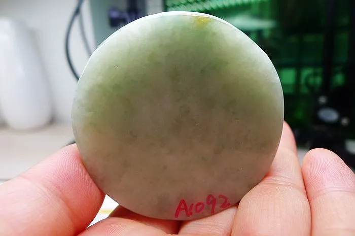 Natural Jade Rough Jadeite Raw (115g,5.4X1.5cm)