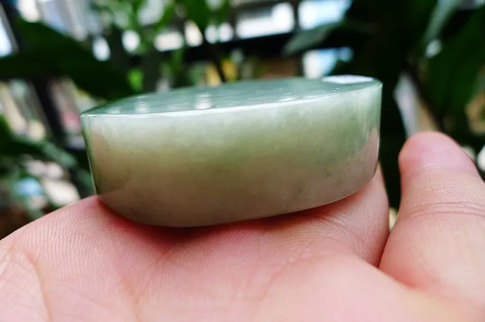 Natural Jade Rough Jadeite Raw (115g,5.4X1.5cm)