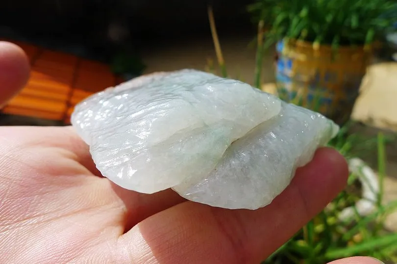 Natural Jade Rough Jadeite Raw (128g,8X5.8X2.1cm)