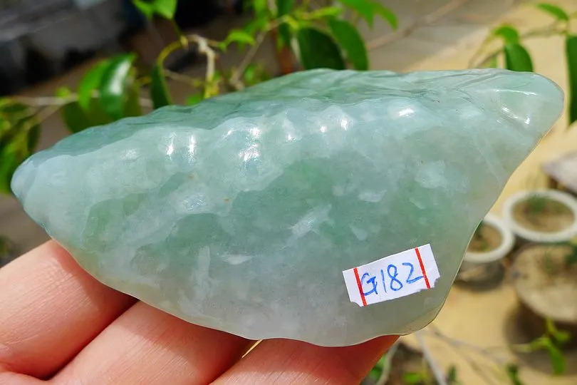 Natural Jade Rough Jadeite Raw (142g,8.7X5.9X2.4cm)