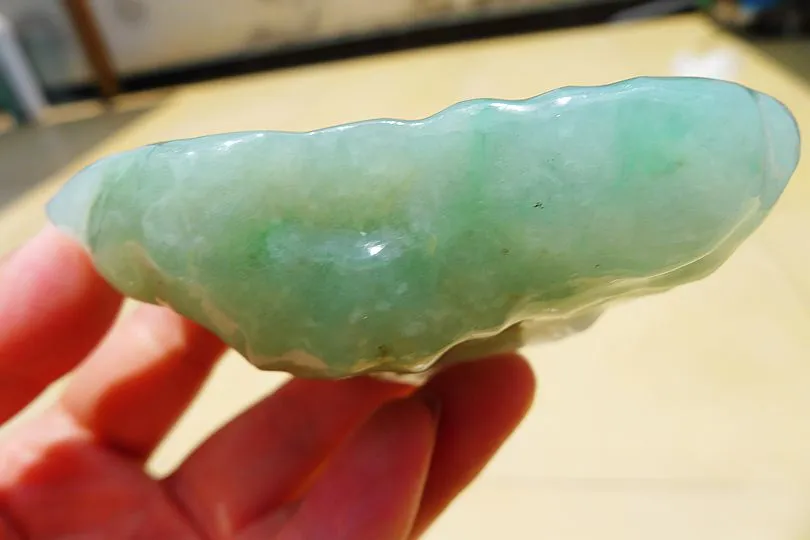 Natural Jade Rough Jadeite Raw (142g,8.7X5.9X2.4cm)