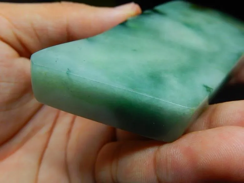 Natural Jade Rough Jadeite Raw (157g, 93X41X12.7mm)