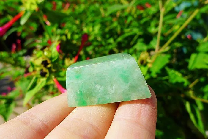 Natural Jade Rough Jadeite Raw (22g,2.7X2.3X1.3cm)