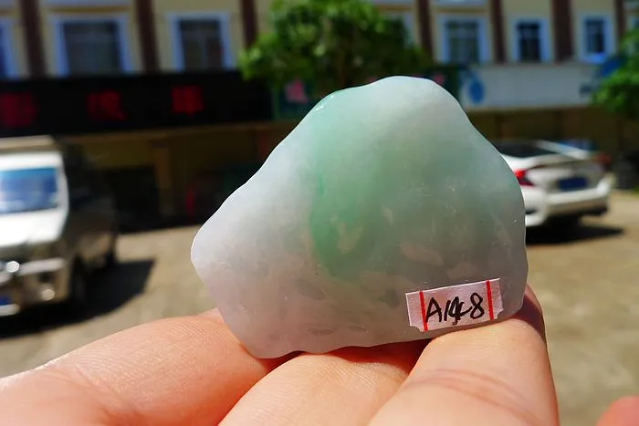 Natural Jade Rough Jadeite Raw (43g,4.1X3.4X1.65cm)