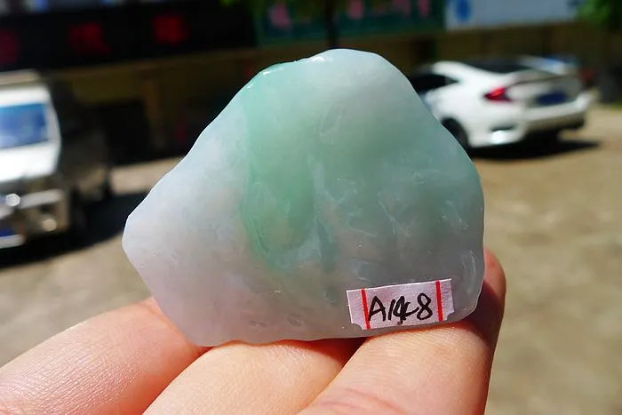 Natural Jade Rough Jadeite Raw (43g,4.1X3.4X1.65cm)