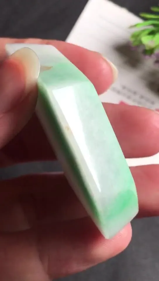 Natural Jade Rough Jadeite Raw (43g,5.2x3.5x1.1cm)-V1217