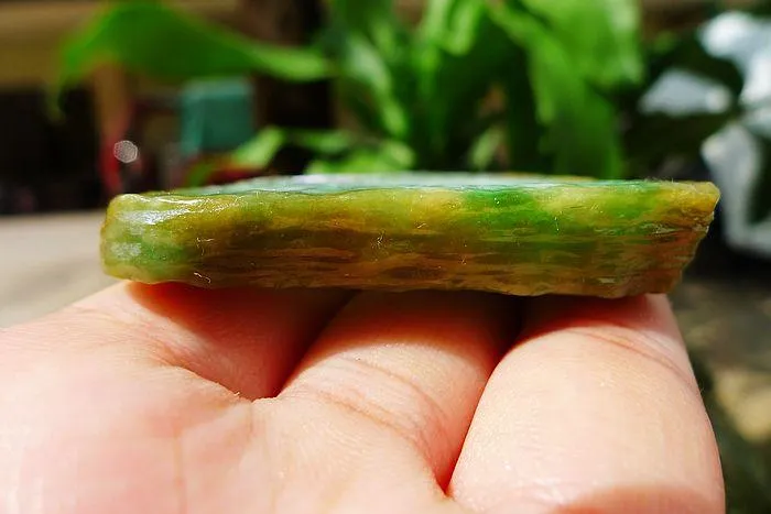 Natural Jade Rough Jadeite Raw (54g,6.7X5.1X0.9cm)