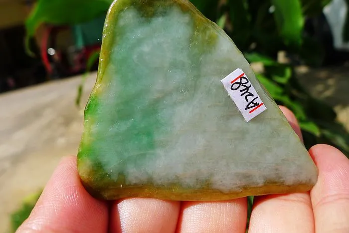 Natural Jade Rough Jadeite Raw (54g,6.7X5.1X0.9cm)