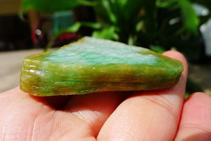 Natural Jade Rough Jadeite Raw (54g,6.7X5.1X0.9cm)