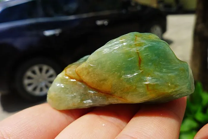 Natural Jade Rough Jadeite Raw (56g,5.7X2.4X2.3cm)