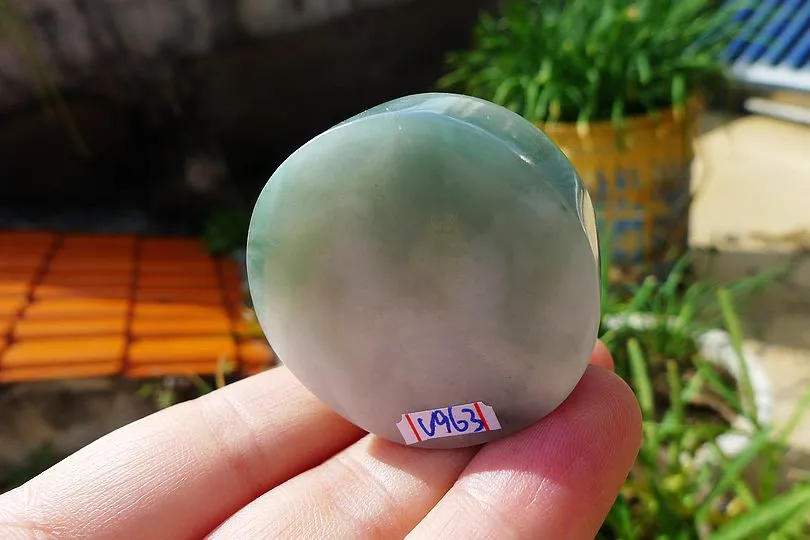 Natural Jade Rough Jadeite Raw (60g,3.8X3.8X1.55cm)