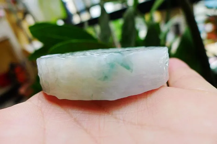 Natural Jade Rough Jadeite Raw (88g,5.3X1.3cm)