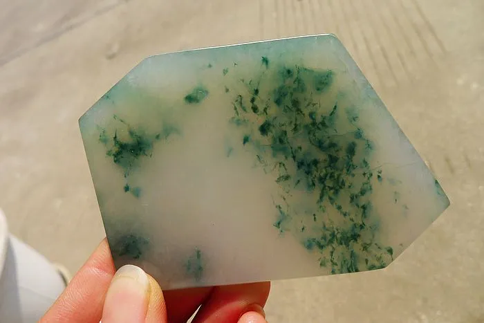 Natural Jade Rough Jadeite Raw (97g,8.6X6.2X0.6cm)