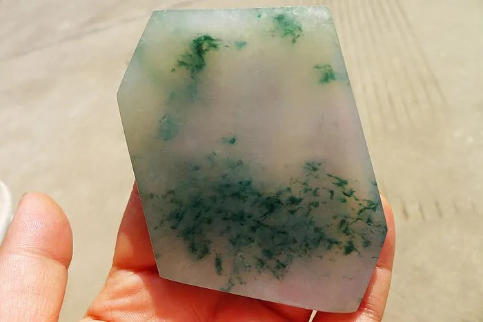 Natural Jade Rough Jadeite Raw (97g,8.6X6.2X0.6cm)