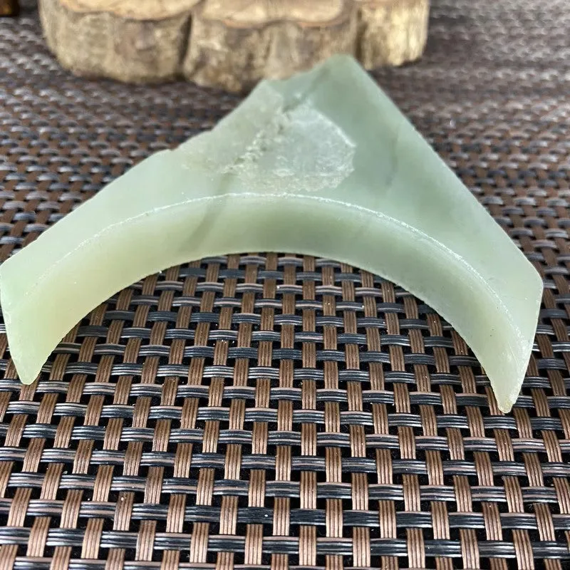 Natural Kunlun Jade Rough Nephrite Raw (174g,12.8X7.4X1.5cm)