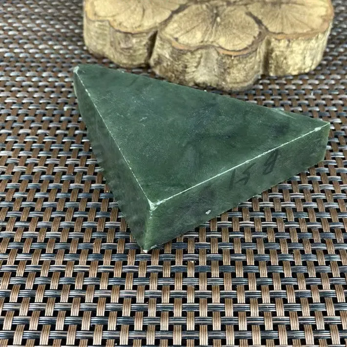 Natural Kunlun Jade Rough Nephrite Raw (240g,10.6X5.9X2.4cm)