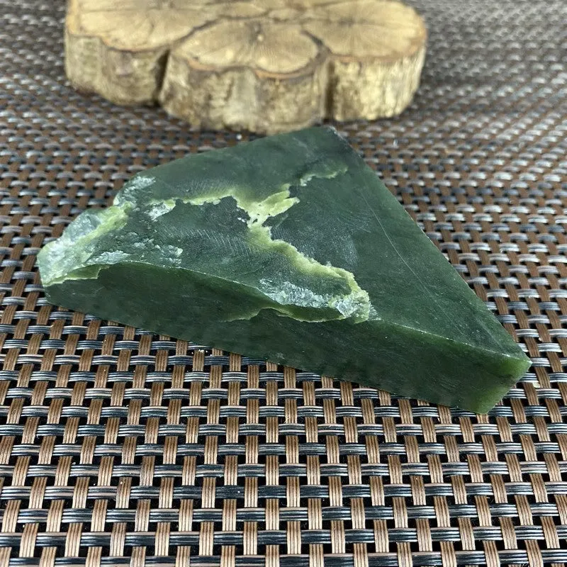 Natural Kunlun Jade Rough Nephrite Raw (240g,10.6X5.9X2.4cm)