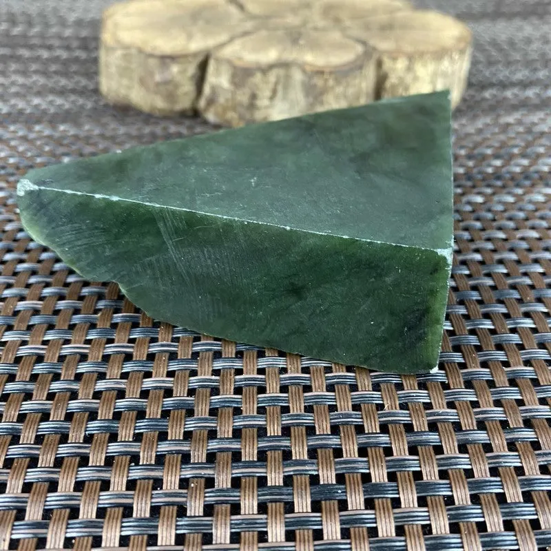 Natural Kunlun Jade Rough Nephrite Raw (240g,10.6X5.9X2.4cm)