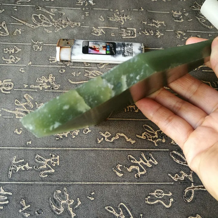 Natural Kunlun Jade Rough Nephrite Raw (255g, 11.5X8X1.1cm)