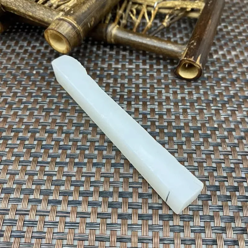 Natural Kunlun Jade Rough Nephrite Raw (36g,9.3X1.3X0.9cm)