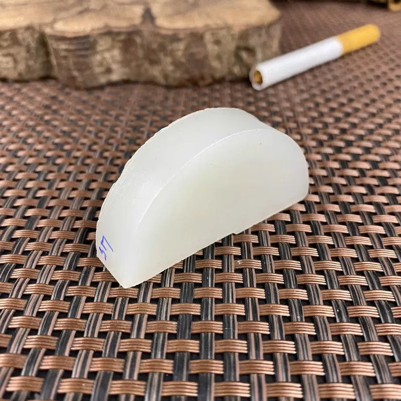 Natural Kunlun Jade Rough Nephrite Raw (38g,5.2X2.6X1.2cm)