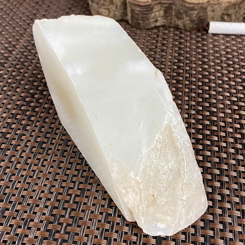 Natural Kunlun Jade Rough Nephrite Raw (408g,12.6X5.0X3.9cm)