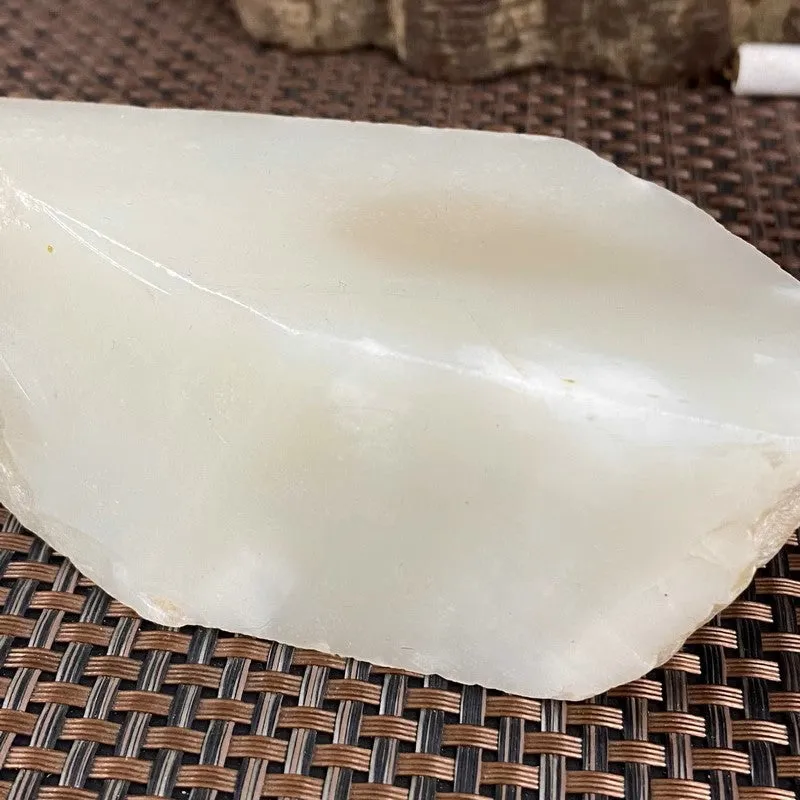 Natural Kunlun Jade Rough Nephrite Raw (408g,12.6X5.0X3.9cm)