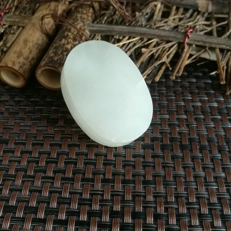 Natural Kunlun Jade Rough Nephrite Raw (41g,4.7X3.4X1.1cm)