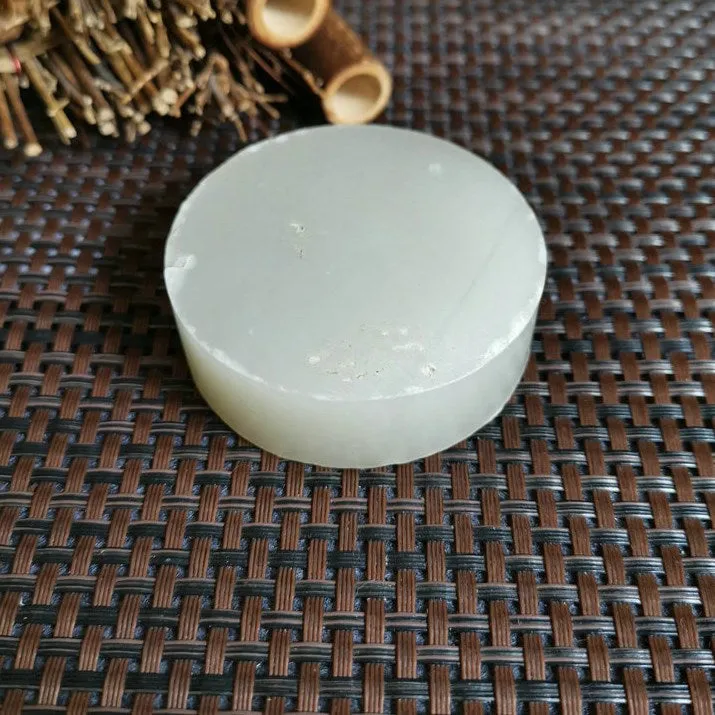 Natural Kunlun Jade Rough Nephrite Raw (5.8X1.9cm)